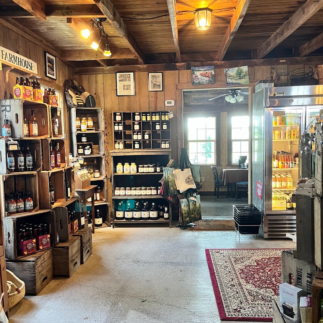 The Homestead Farm at Fruit Hill Orchard 4